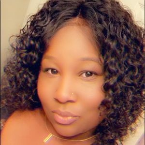 Meet your Posher, Latavia